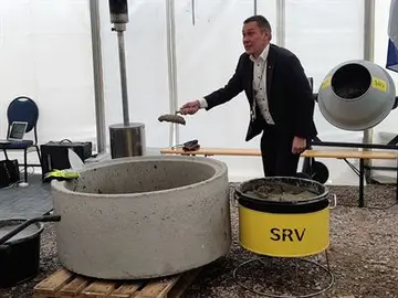 Matinkylän lukion työmaalla muurattiin peruskivi – työmaa rakentuu elinkaariviisaasti