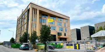 Helsingin luonnontiedelukio_muokattu_2160x1080.jpg