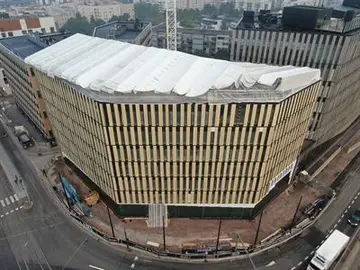 Puurakenteinen WithSecuren pääkonttori harjakorkeudessaan – elinkaariviisas toimisto valmistuu Jätkäsaaren Wood Cityyn ensi vuonna