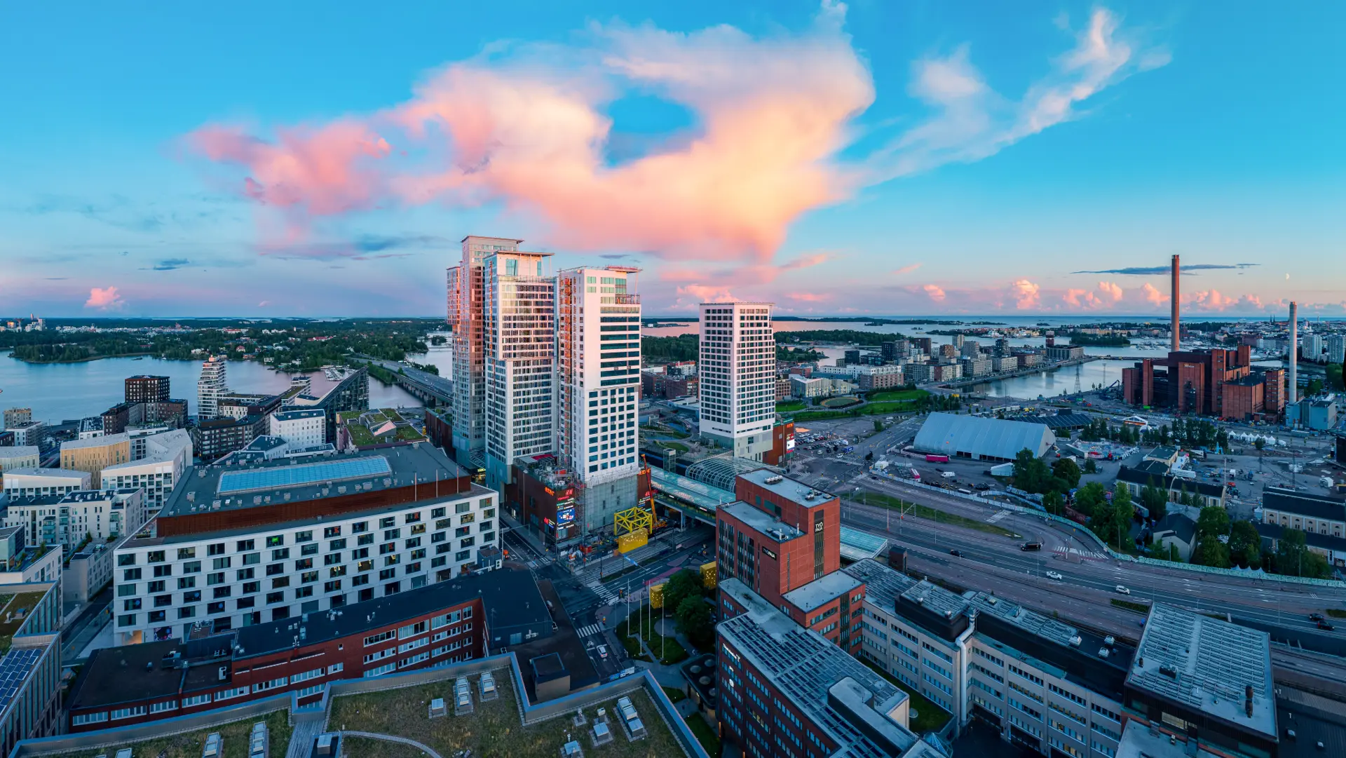240812_Kalasatama_Redi_auringonlasku_panorama_07.jpg