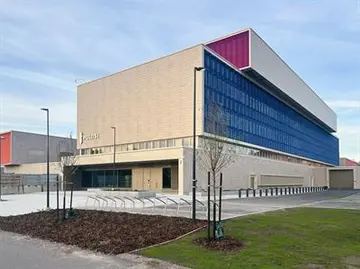 Vantaan pääpoliisiaseman ja poliisivankilan rakennustyöt saatu kokonaisuudessaan päätökseen – keskiössä kestävyys ja uudistettu konsepti