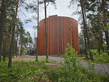 Lohjan keskustan uusi vesitorni valmistui – perustuksiin on valettuna terveiset vuoteen 2123