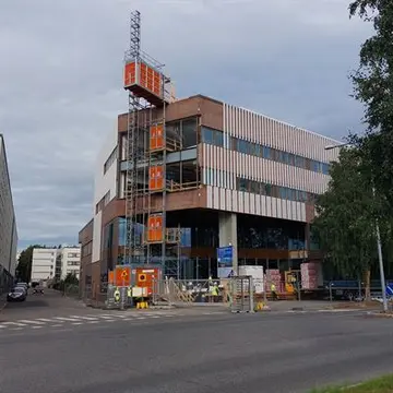 Helsinkiin nousee uusi kielilukio 900 opiskelijan käyttöön – SRV:n elinkaarihankkeena toteuttama rakennus valmistuu syyslukukaudeksi 2023