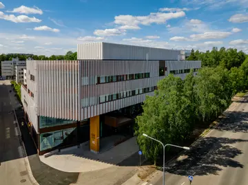 002 SRV Helsingin Kielilukio 5-2023 LOW RES.jpg