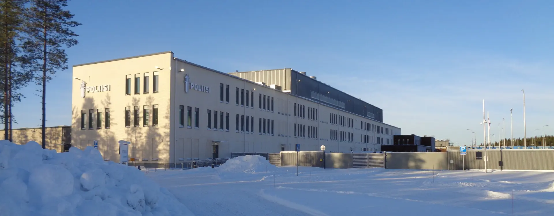 OulunPääpoliisiasema_060225.JPG